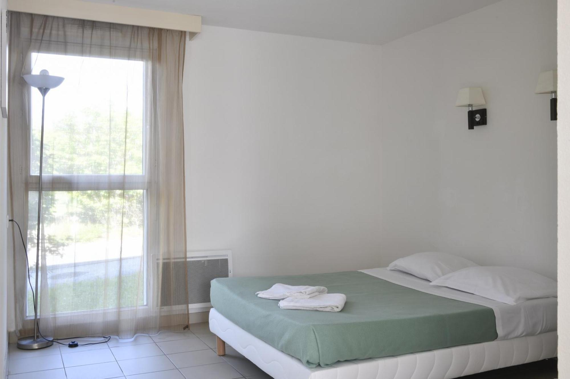 Vacanceole - Domaine De Saint Orens モントレアル 部屋 写真